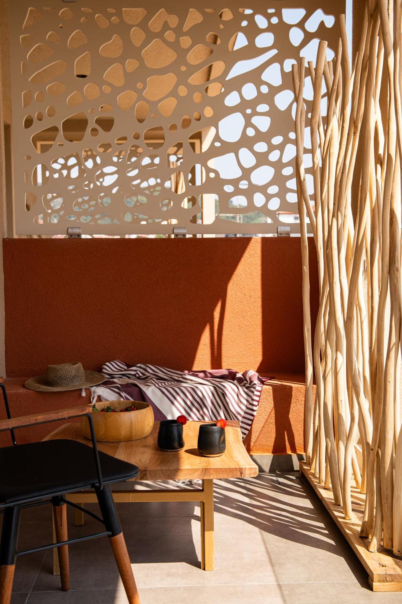Castaway Suites - Studios Christos Limenaria  Dış mekan fotoğraf