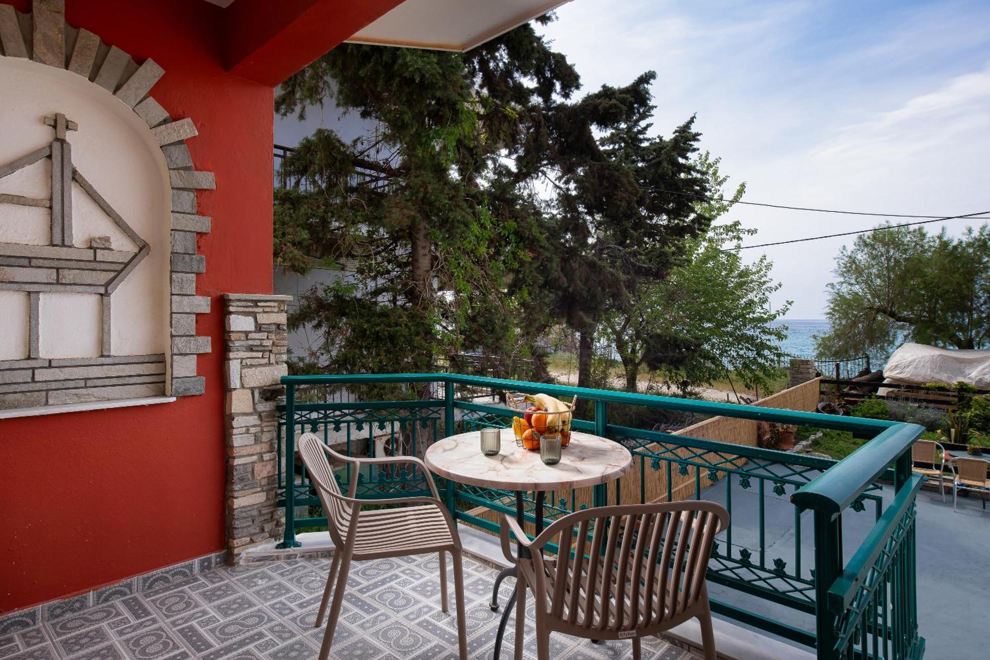 Castaway Suites - Studios Christos Limenaria  Dış mekan fotoğraf