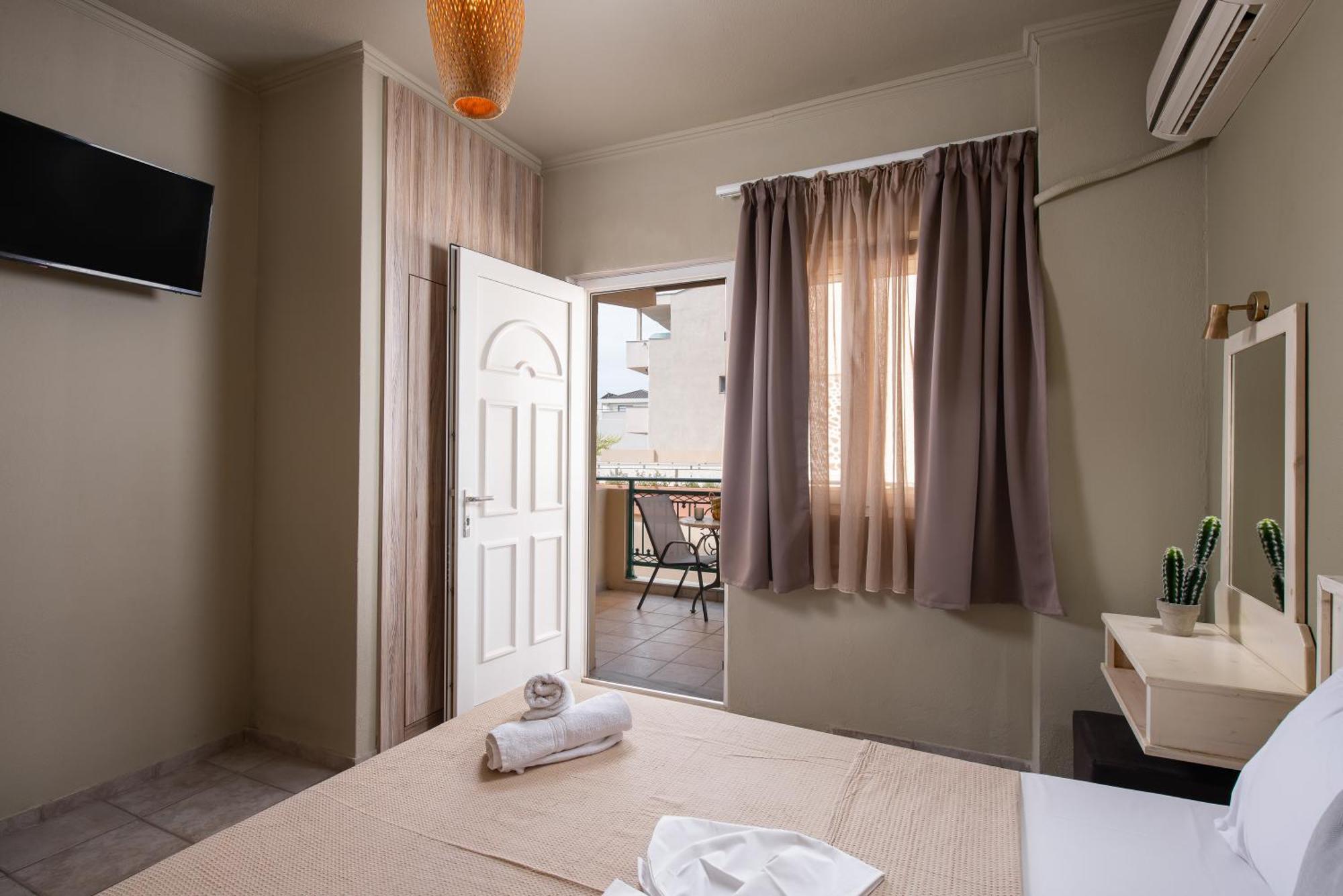 Castaway Suites - Studios Christos Limenaria  Dış mekan fotoğraf