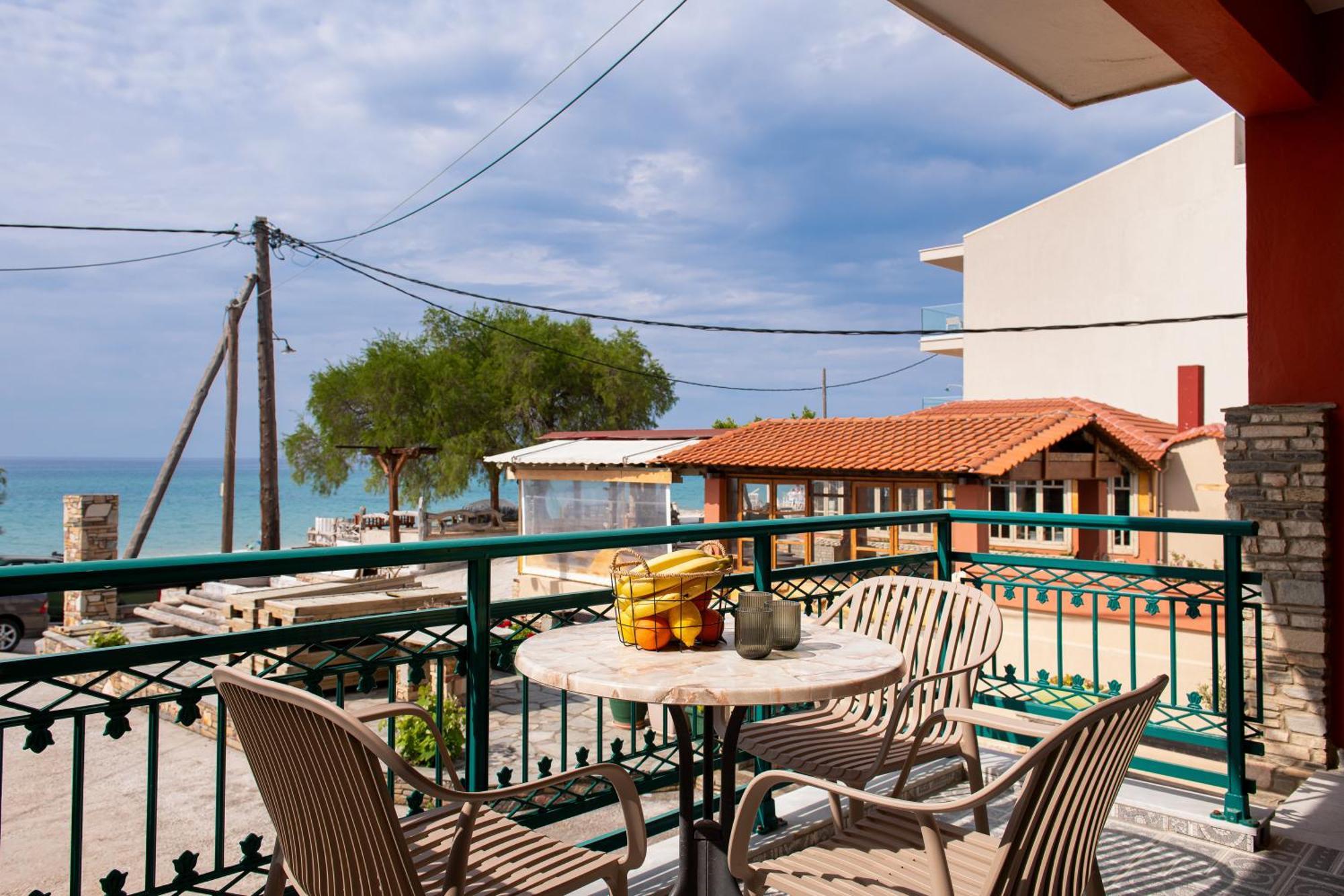 Castaway Suites - Studios Christos Limenaria  Dış mekan fotoğraf